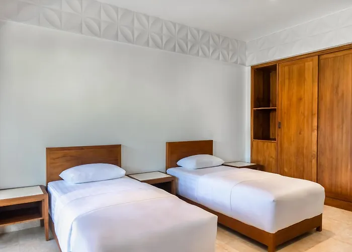 Medewi Surf Luxury Frühstückspension