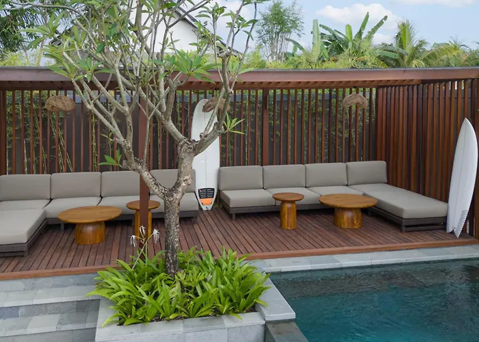 Medewi Surf Luxury Airsatang